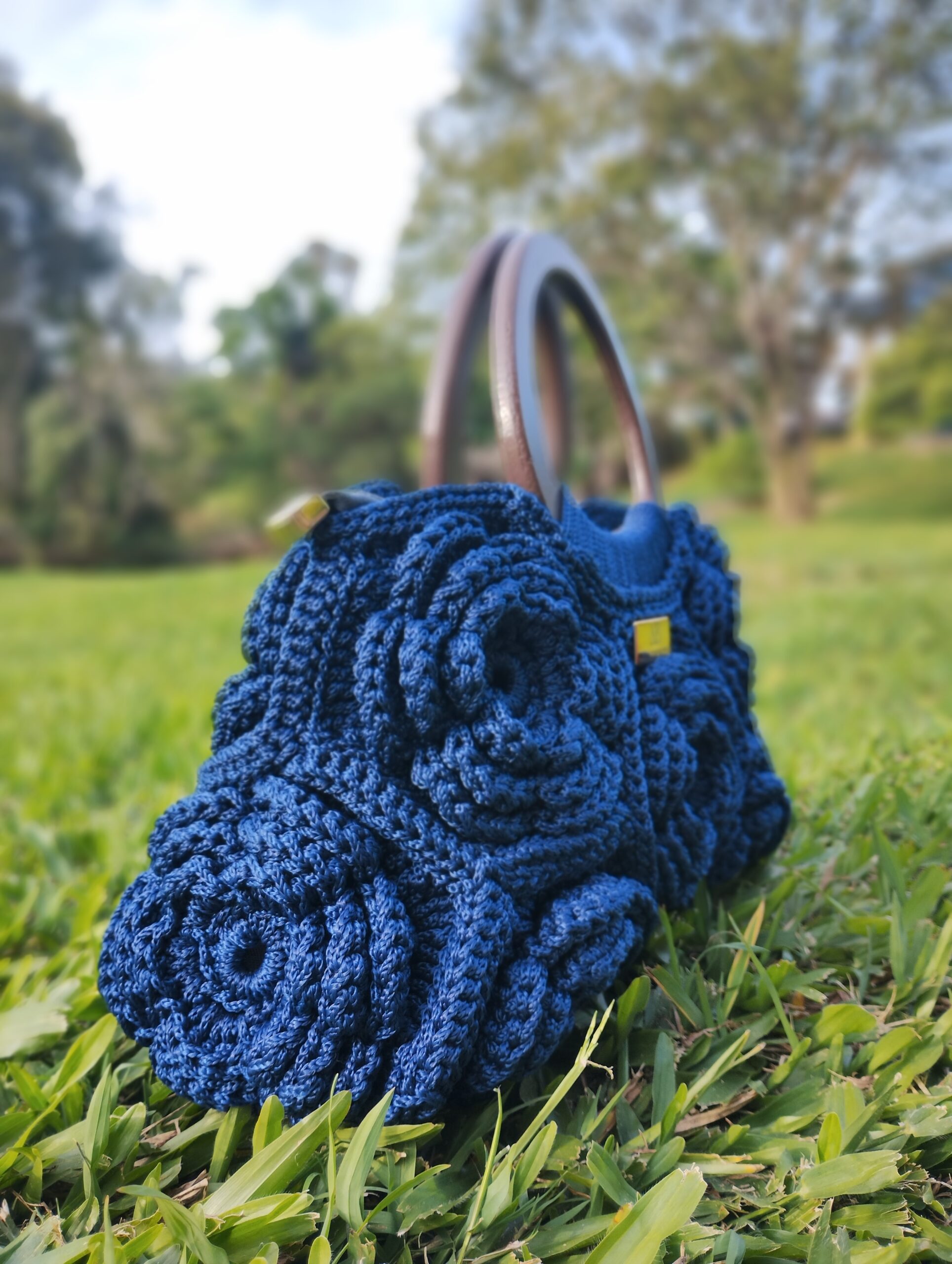 Bolsa de Crochê Anne Bentes – Modelo Rose Blue - Imagem 2