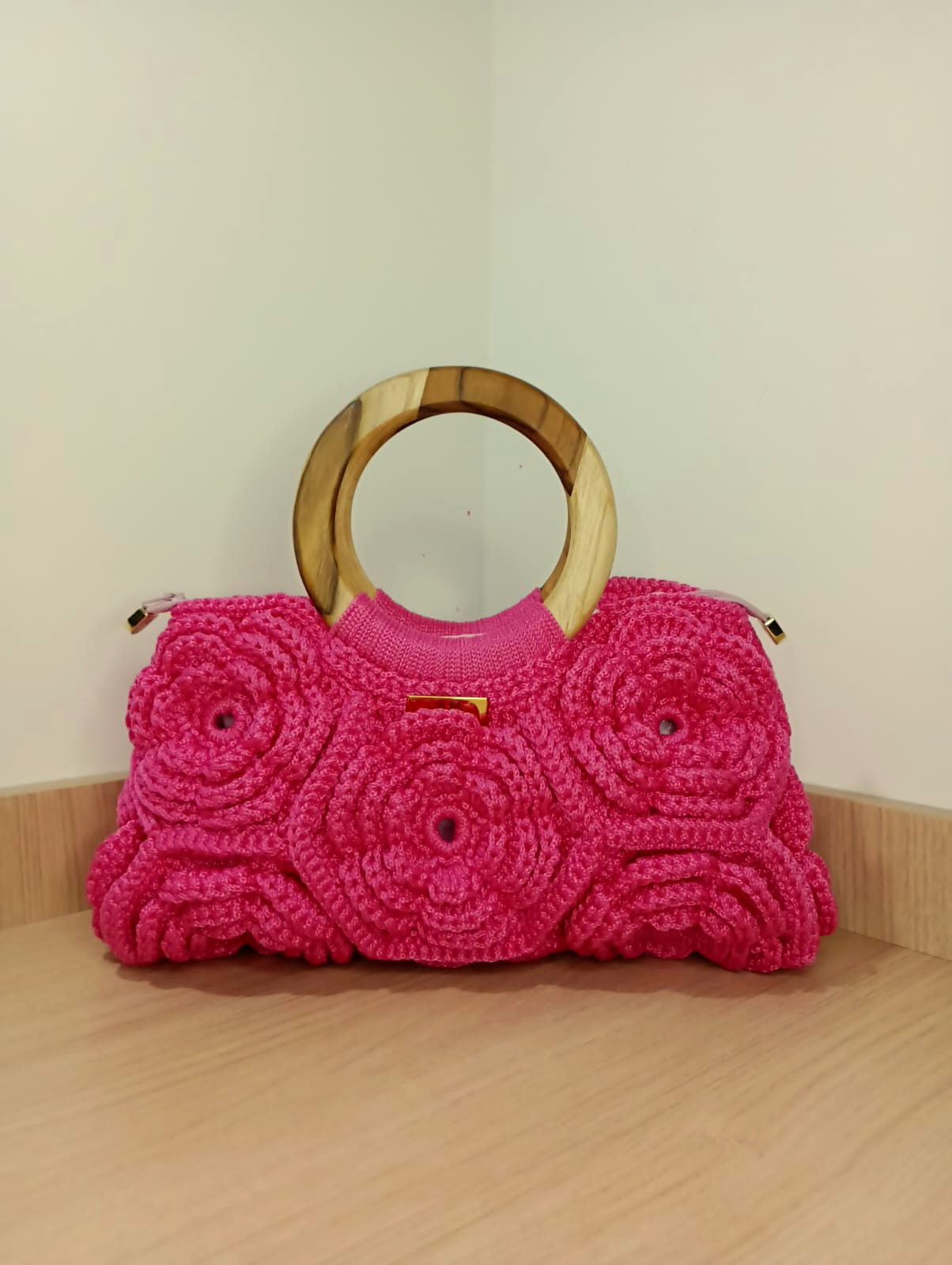 Bolsa de Crochê Anne Bentes – Modelo Rosa Bela
