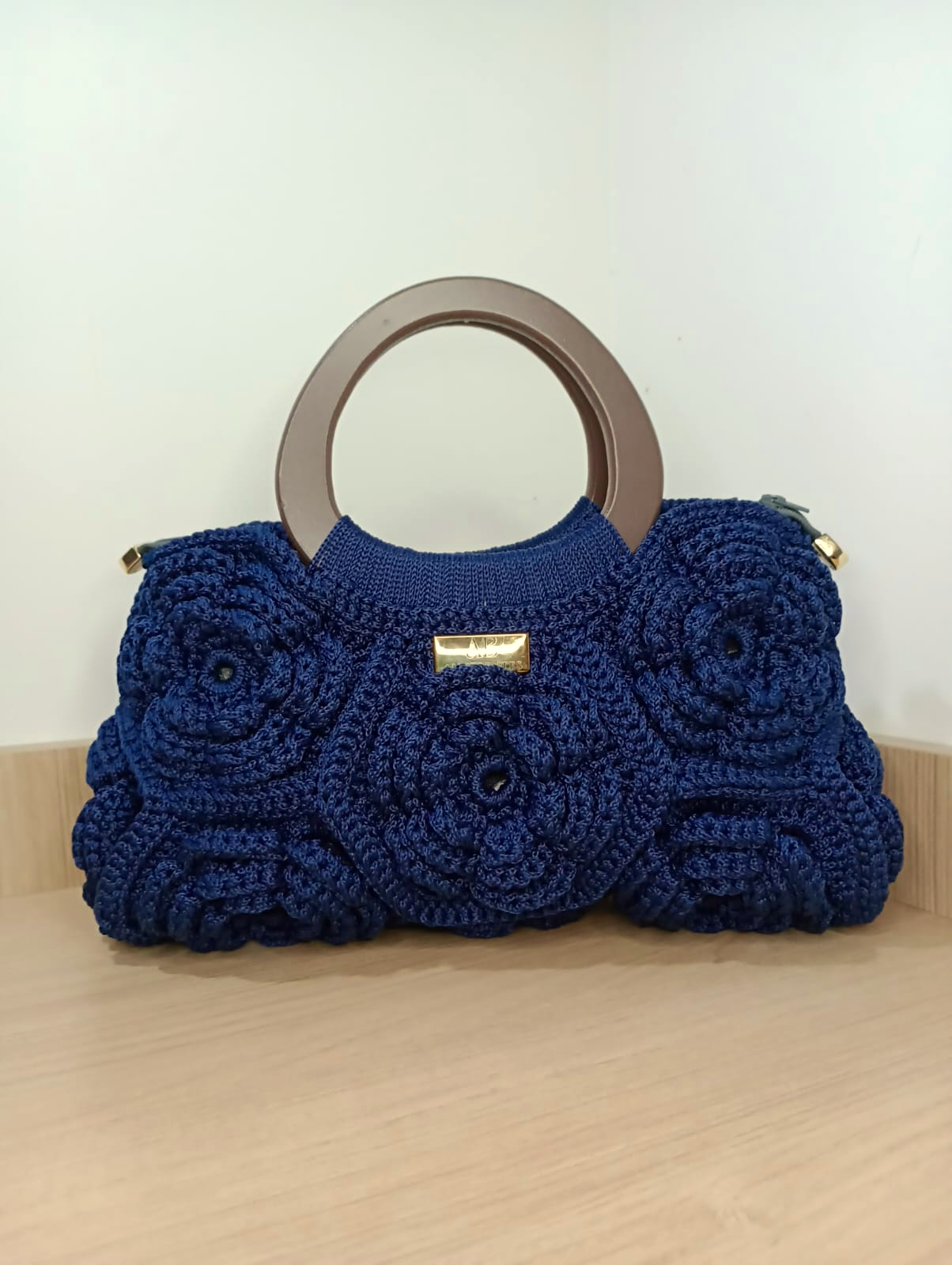 Bolsa de Crochê Anne Bentes – Modelo Rose Blue